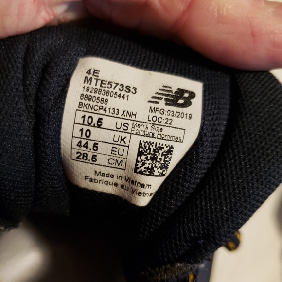 New Balance 573 V3 All Terrain Shoes Men's Size 10.5 4E - Picture 10 of 16